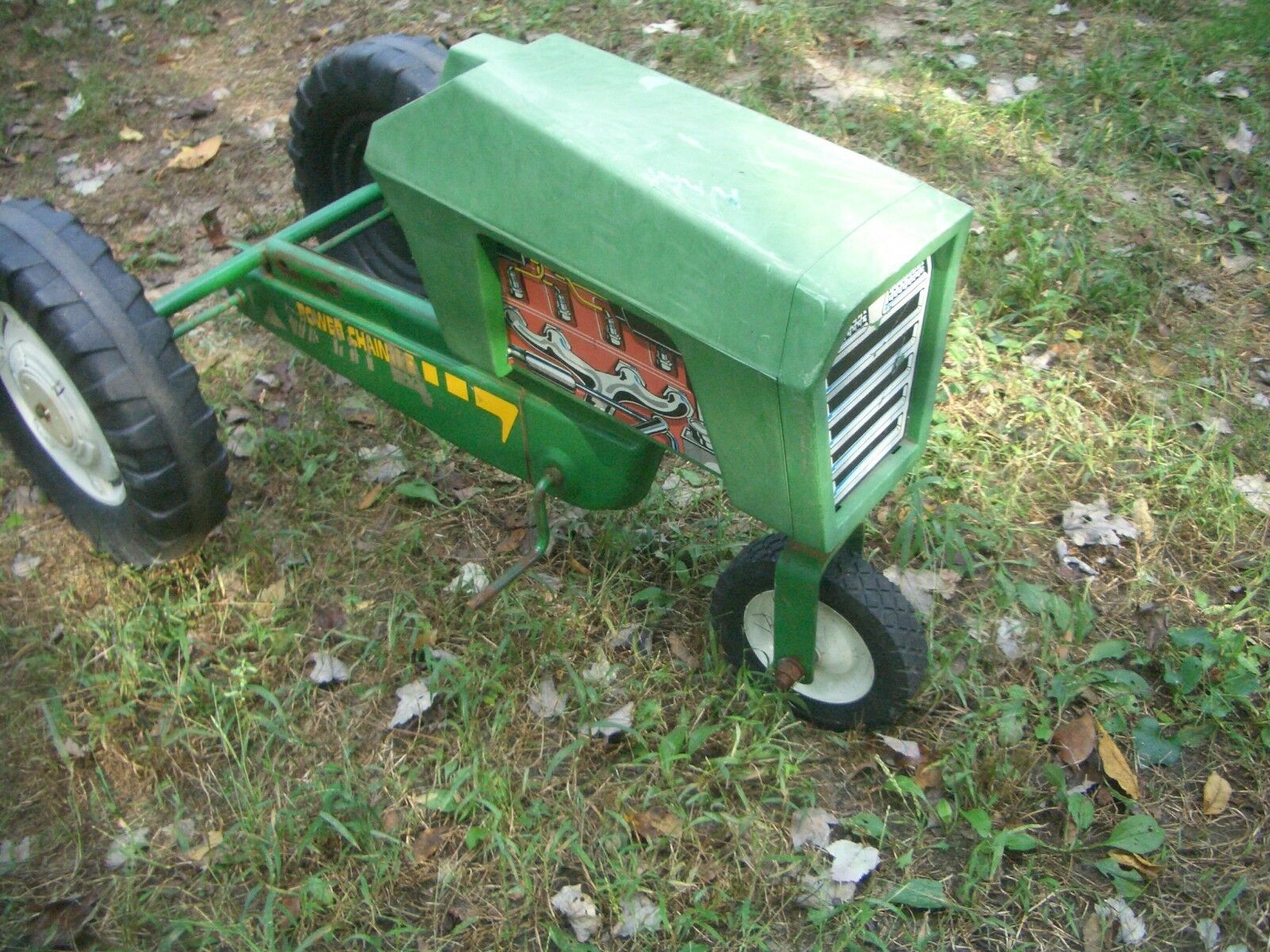 Full Size (42"x24"x24") Scarce Power Chain Drive Pedal Tractor, Nice, Lqqk, Read